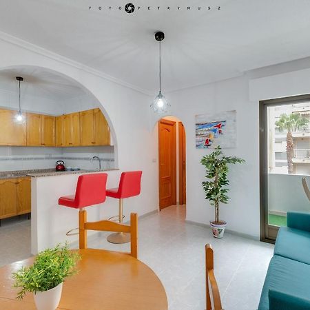 Colorful Apartment Торевьиа Экстерьер фото