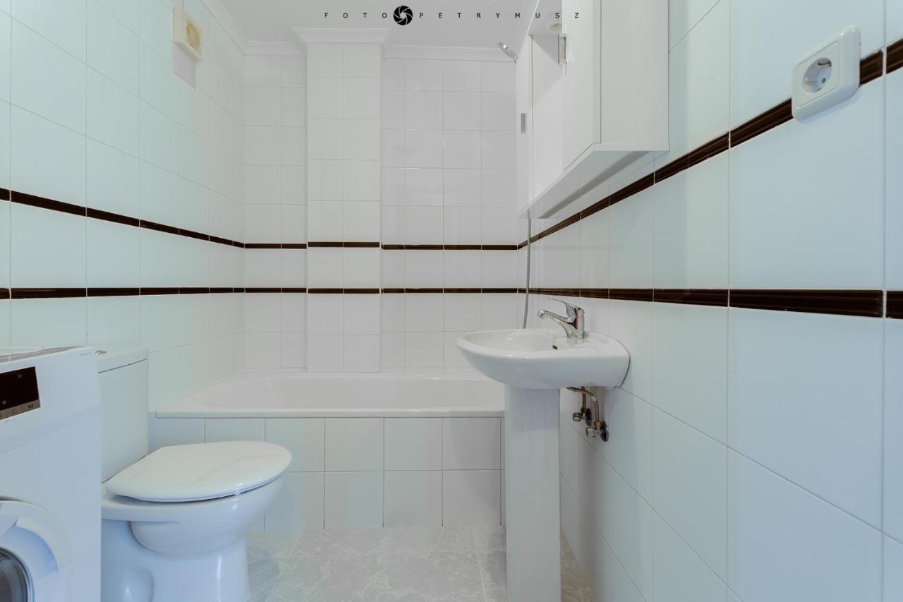 Colorful Apartment Торевьиа Экстерьер фото